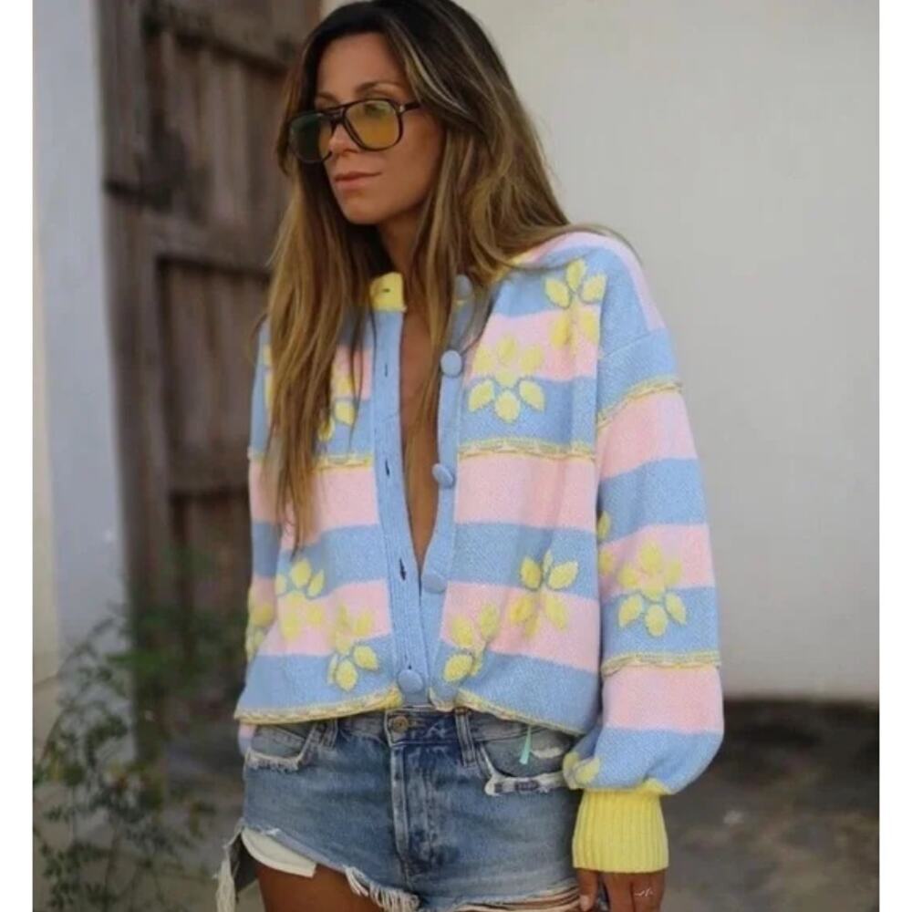 (S) Zara Pastel Colors Floral Jacquard Cozy‎ Knit Button Front Cardigan Sweater